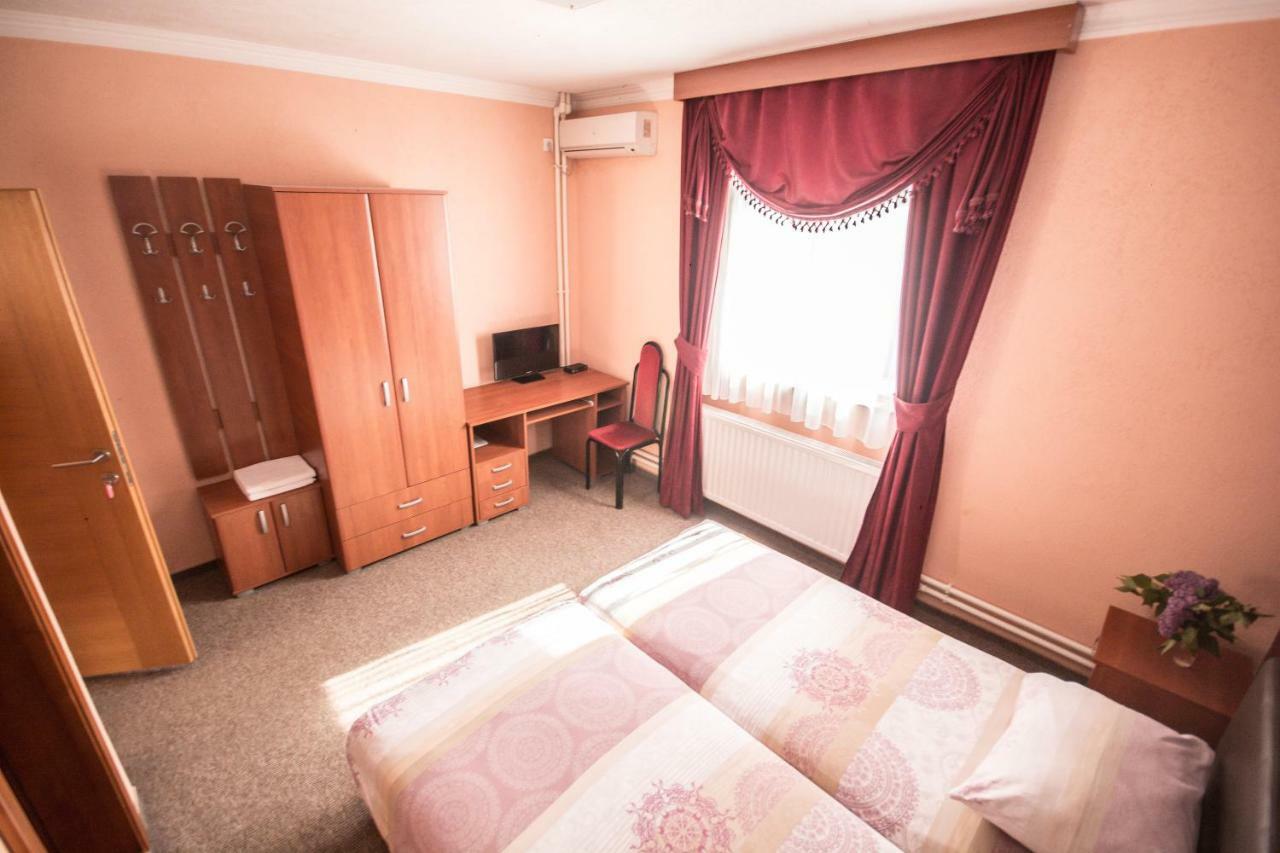 Hotel Drumski Raj Svilajnac Buitenkant foto